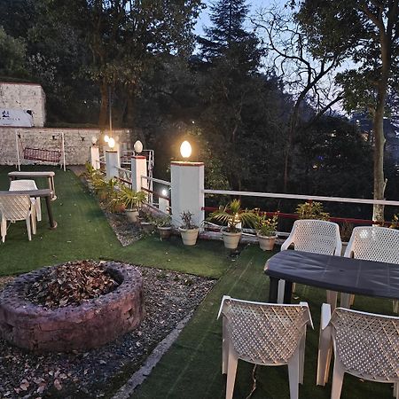 Aura Stays By Mm Hotel Mussoorie Kültér fotó